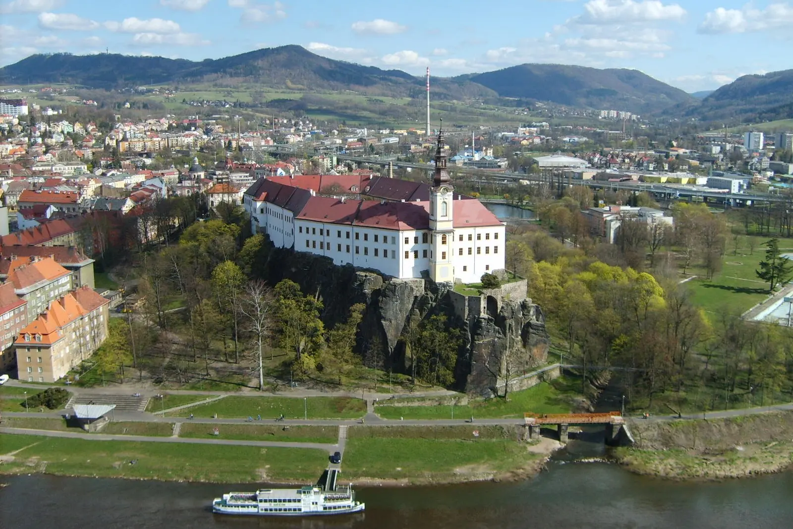 Děčín — Ziel des Transfers vom Flughafen Prag
