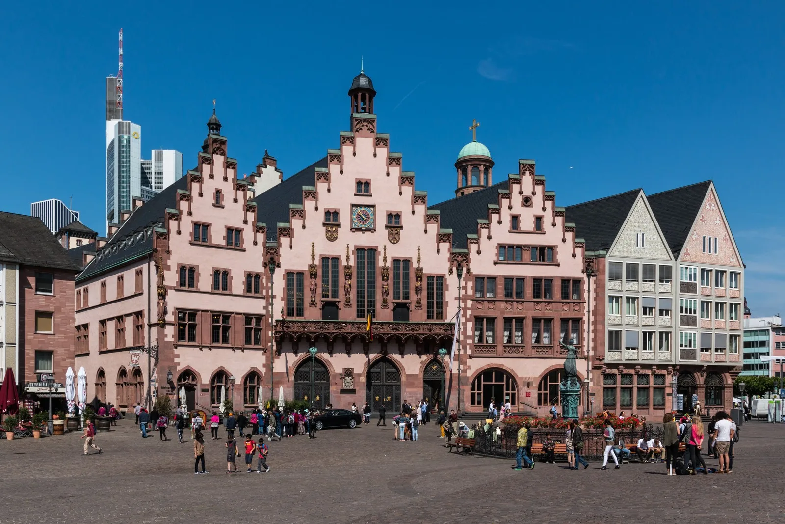 Frankfurt — Ziel des Transfers vom Flughafen Prag