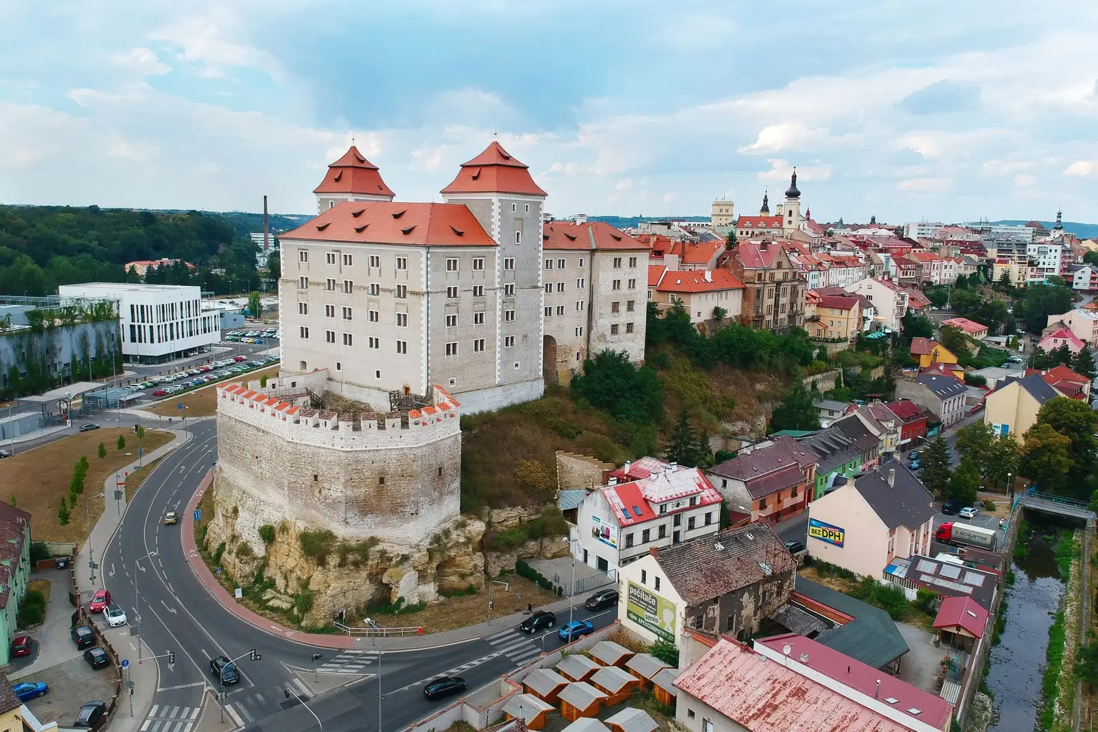 Mladá Boleslav — Ziel des Transfers vom Flughafen Prag